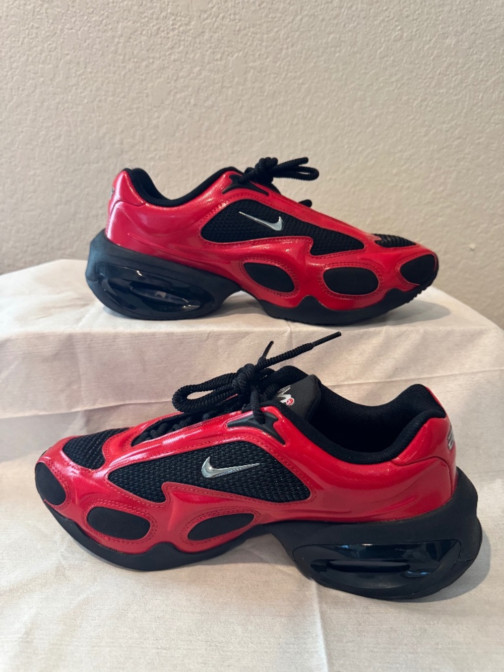 NEW Nike Air Max Muse